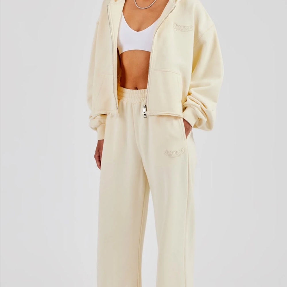 Cernucci butter yellow tracksuit